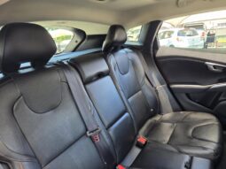 
										2015 VOLVO V40 CC D4 INSCRIPTION full									