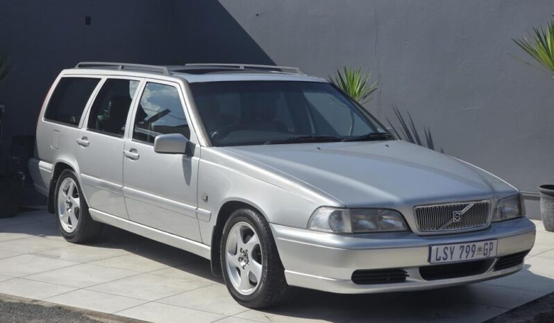 
								1999 VOLVO V70 T5 AUTO full									