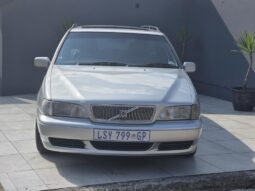 
										1999 VOLVO V70 T5 AUTO full									