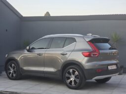 
										2021 VOLVO XC40 T4 INSCRIPTION full									