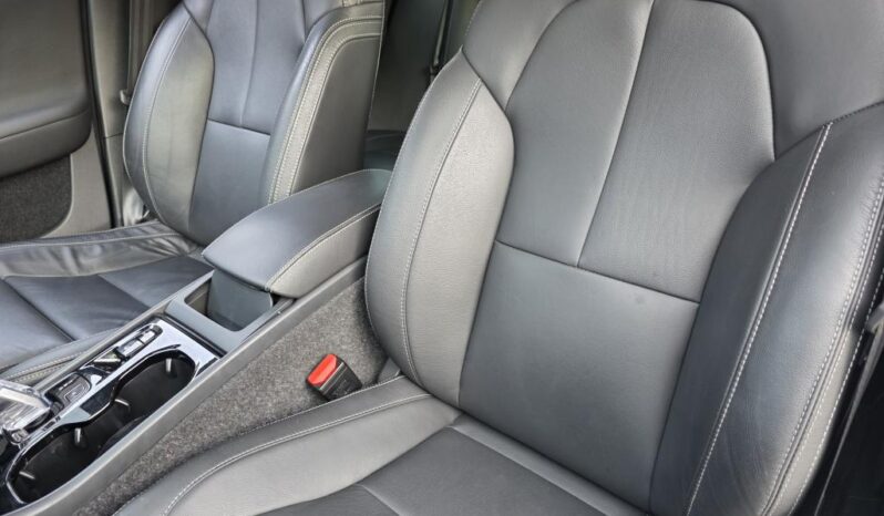 
								2021 VOLVO XC40 T4 INSCRIPTION full									