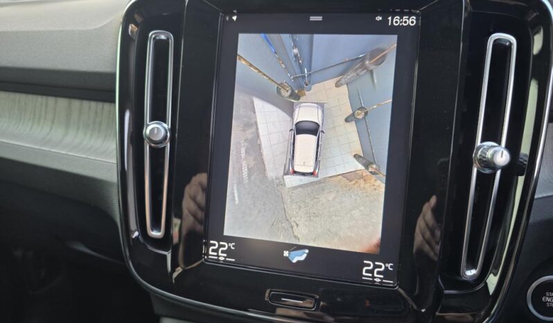 
								2021 VOLVO XC40 T4 INSCRIPTION full									