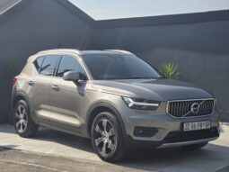 2021 VOLVO XC40 T4 INSCRIPTION