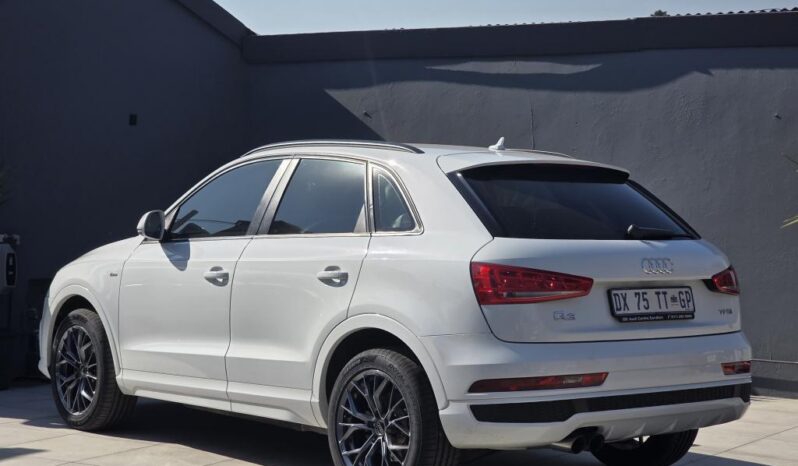 
								2015 AUDI Q3 1.4TFSI  S-TRONIC full									