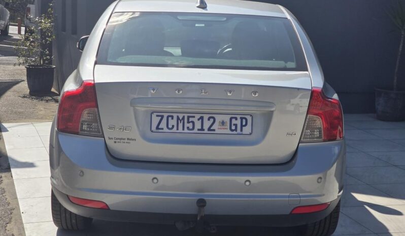 
								2010 VOLVO S40 2.0 AUTO full									