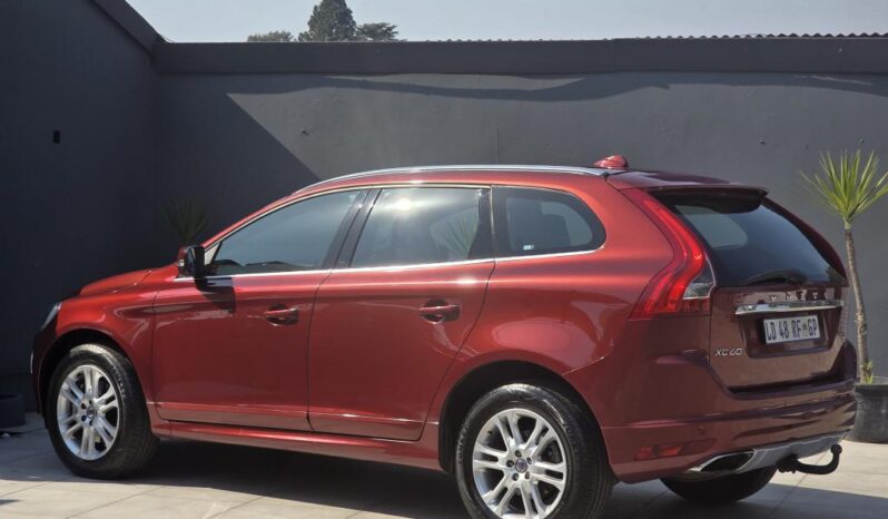 
								2014 VOLVO XC60 T5 DRIVE-E GEARTRONIC full									